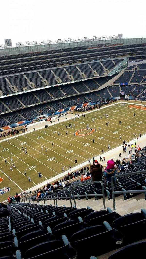 Soldier Field, bloc: 443, rangée: 37