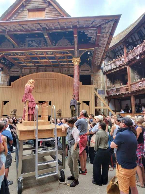 Globe Theatre at Shakespeare's Globe, bloc: Yard