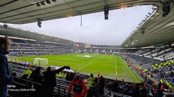 Pride Park, bloc: SEU0C, rangée: G, place: 621