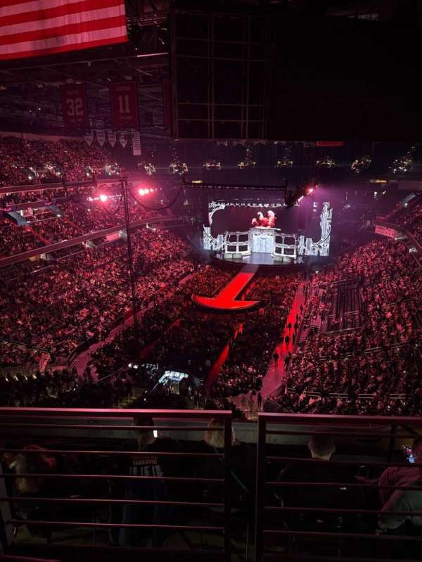 Capital One Arena, bloc: 410, rangée: G, place: 11