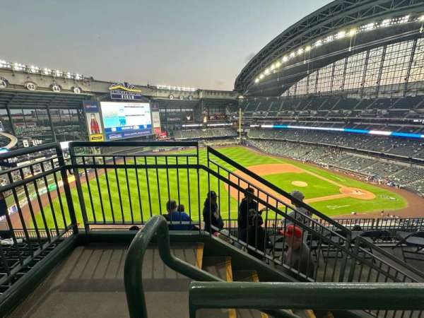 American Family Field, bloc: 432, rangée: 8, place: 24