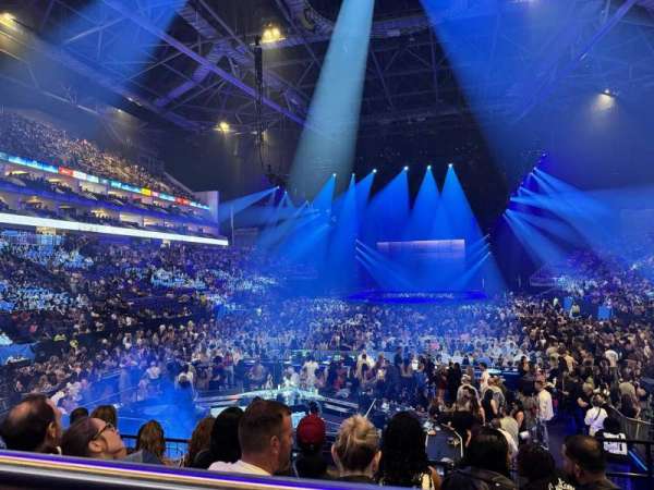 The O2, London, bloc: 107, rangée: N, place: 215