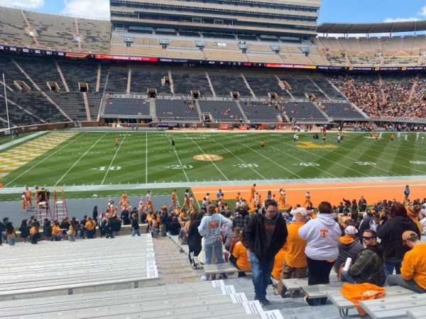 Neyland Stadium, bloc: F, rangée: 28, place: 3