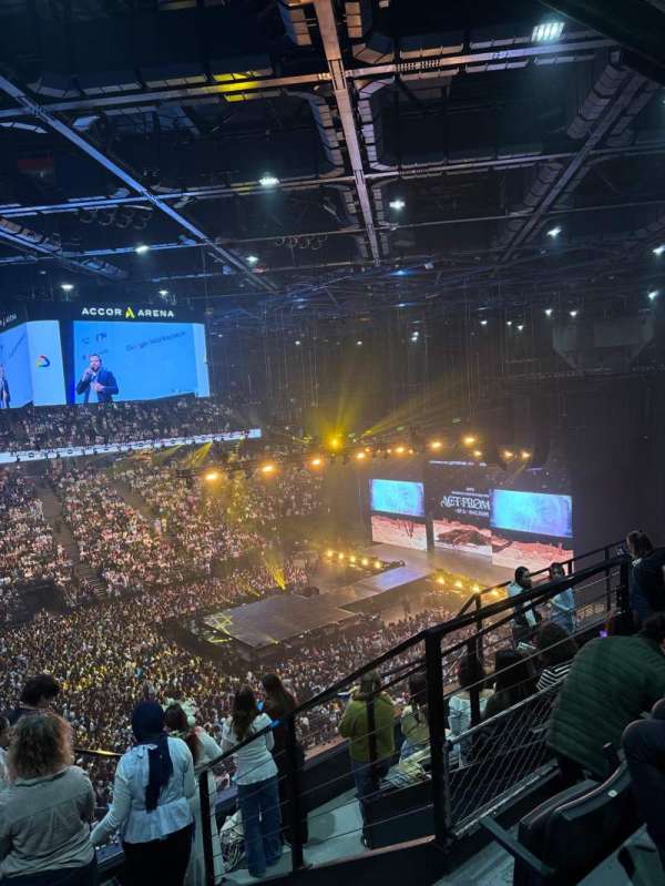 Accor Arena, bloc: Balcon E, rangée: 87, place: 8