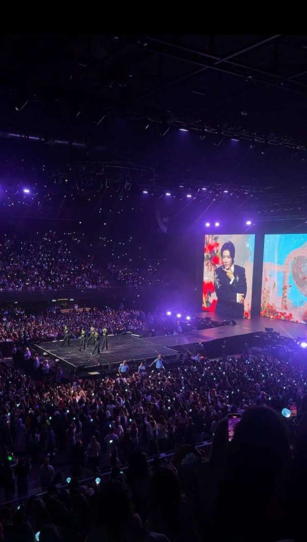 Ziggo dome, bloc: 104, rangée: 12, place: 96