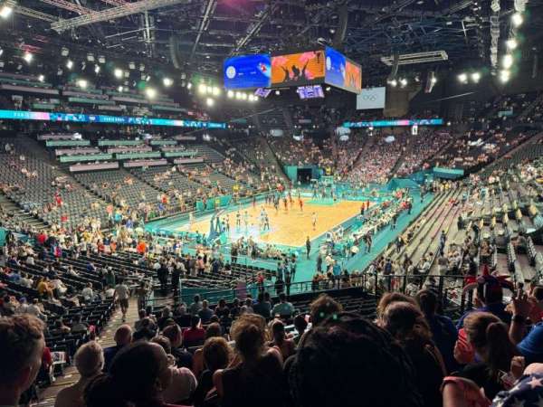 Accor Arena, bloc: Gradin B, rangée: 6, place: 26