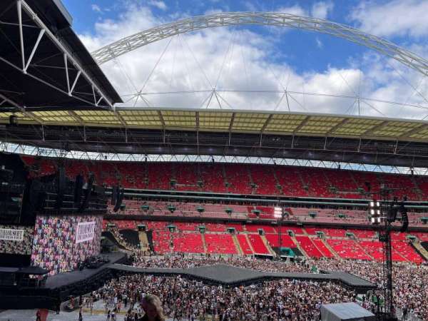 Wembley Stadium, bloc: 229, rangée: 6, place: 61