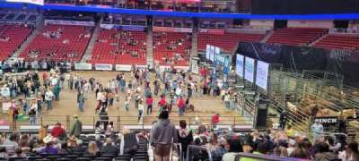Casey's center bloc 103