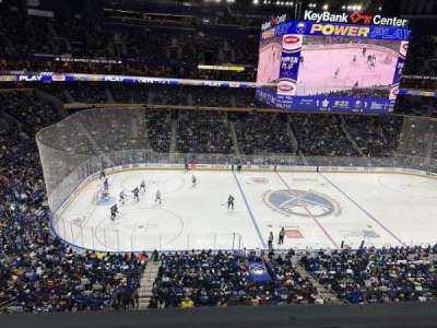 KeyBank Center bloc 301