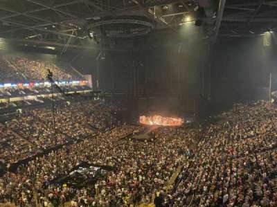 The O2, London bloc 414