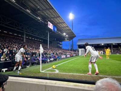Craven cottage bloc R01