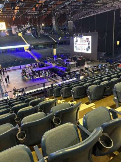 Allstate arena bloc 211
