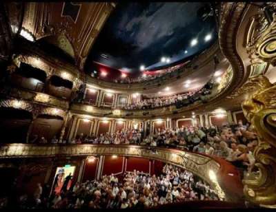 Apollo Theatre bloc Grand Circle Box B