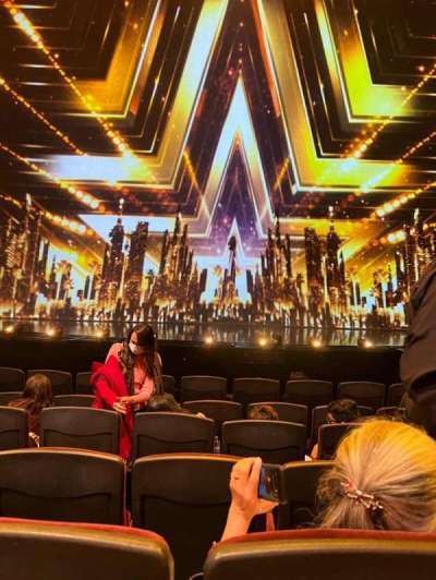 Luxor Theater bloc 102