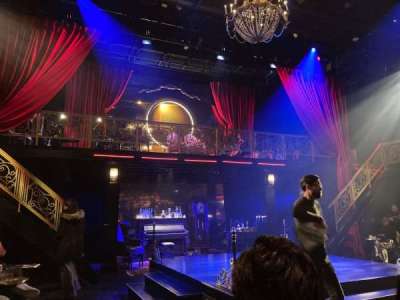 Guloien Theatre bloc Premium Reserved