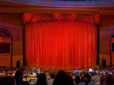 O Theatre bloc 203