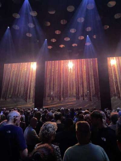 ABBA arena bloc Dance Floor