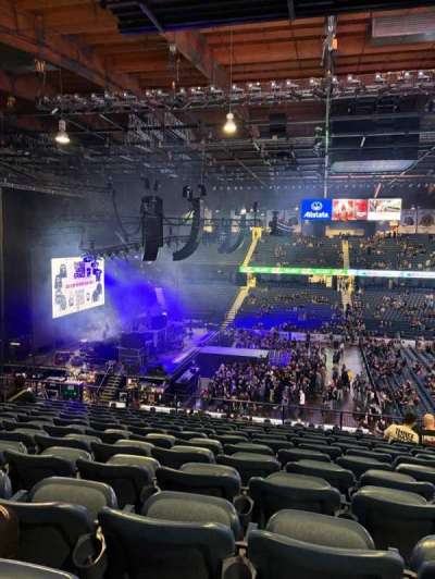 Allstate arena bloc 203