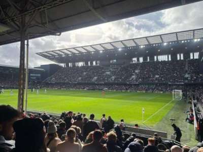 Craven cottage bloc A