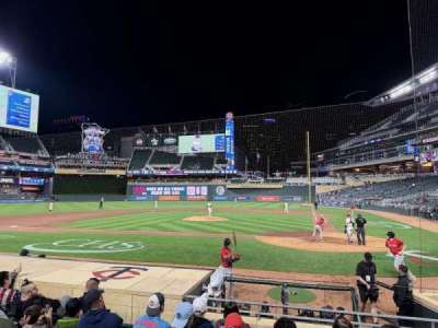 Target Field bloc 11