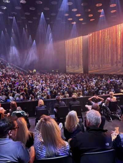 ABBA arena bloc J