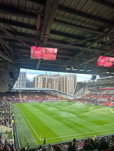 Gtech Community Stadium bloc W231
