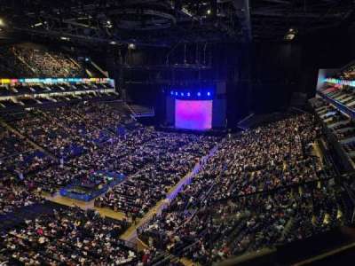 The O2, London bloc 415